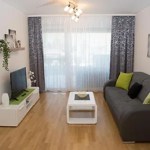 https://modern-danube-apartment.vienna-besthotels.com
